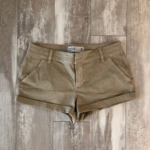 Classic chino shorts